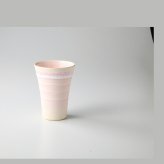 クリームピンクフリーカップ 陶器 美濃焼 やきものの里から、暮らしを贈ります。　ギフト 食器 セット テーブルウェア