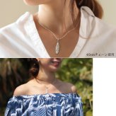 ハワイアンジュエリー ペアネックレス 刻印 無料 誕生石入れ可 サーフボード バチカン彫模様 シルバー925 チェーン別売 BY THE SEA バイザシー カップル 夫婦 プレゼント ハロウィン 【品番：SP326P】