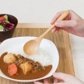 スプーン おしゃれ カトラリー 木 木製 カレースプーン 業務用 かわいい 大きめ 丼 18.2cm スープ お弁当用 漆 天然木製 食器 カレー カフェ風 シンプル 漆 ナチュラル カレー シチュー スープ マルチ アウトドア