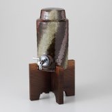 黒伊賀ラジウム5号サーバー（コルク栓、木台付） 陶器 美濃焼 やきものの里から、暮らしを贈ります。　ギフト 食器 セット テーブルウェア