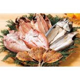 送料無料 お歳暮 福岡「ウエダ」九州海鮮ひもの詰合せ  ※11/2以降の出荷予定となります。北海道・沖縄・離島は配達不可 全国送料無料 御歳暮 早割 お歳暮2026 御挨拶 お取り寄せ グルメ スイーツ