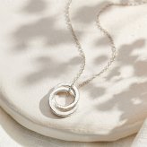 英国製 ハンドメイド ダブルリング シルバーネックレス レディース スターリングシルバー 上品 シンプル 誕生日 記念日 ギフト