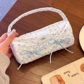 ペンケース 大容量 ドット柄 リボン付き おしゃれ 軽量 仕切り収納 ファスナー式 コンパクト 筆箱 学生 社会人 通学 通勤 小物整理 かわいい シンプル 韓国風 筆箱 小学生 中学生 女の子