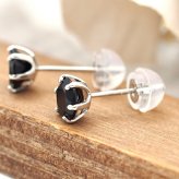 つけっぱなし ピアス プラチナ 900 オニキス 5mm 天然石 誕生石 日本製 【品質保証書つき】 セカンドピアス メンズ レディース 1個ずつバラ売り プレゼント