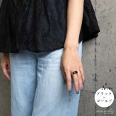 ステンレス カボションリング 4カラー 印台リング レディース 指輪 カラーストーン 長方形 ボリューム 幅広 ごつめ シンプル モード レトロ 個性的 存在感 アクセサリー 艶やか クラシカル 大ぶり 手元コーデ おしゃれ ファッション