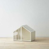 ペットハウス S ミルク 犬 猫 小型犬 中型犬 ハウス 犬小屋 屋内 室内用 ガルバリウム鋼板製 おしゃれ スタイリッシュ モダン ペット用 隠れ家 頑丈 耐久性 洗練 丈夫 通気性 快適 安全設計 犬用 猫用 ペット用品 S24-0551 セトクラフト