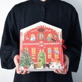 Caffarel カファレル チョコレートハウスブック 2026 NR-02794 カファレル クリスマスアドベントカレンダー　お菓子/チョコレート/ギフト/詰め合わせ/おしゃれ かわいい/海外 イタリア製/贈り物/ジャンドゥーヤ/プレゼント/