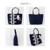 猫 バッグ トートバッグ 日本製 レディース レース 刺繍 チャーム付き かわいい 大人 可愛い 軽量 A4 黒 ネイビー 赤 サブバッグ 猫雑貨 ギフト【LALUICE】
