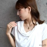 ステンレス シーリングワックス ネックレス 2カラー ペンダント チューリップ レディース アクセサリー 封蝋 オーバル 花モチーフ 立体 レリーフ 縁取り クラシカル アンティーク風 上品 大人可愛い フェミニン きれいめ カジュアル