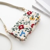 多機種対応 スマホケース 手帳型 【 花と鳥 】 刺繍 サイドマグネット 北欧風 フラワー プレゼント