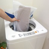 サンコー おくだけ吸着 ペット用床保護マット ベージュ 撥水 防臭 洗濯可 タイルマット