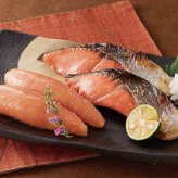 敬老の日 ギフト　 博多の味 やまや 辛子 明太子 と 紅鮭 詰合せ｜ 辛子明太子150g×1個紅鮭×4切｜敬老の日メッセージ付【お届け期間：9月19日～9月21日】 遅めの お中元 ※沖縄・北海道は配送不可　送料無料