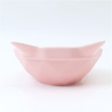 猫用フードボウル 通販 ペット用食器台 陶器製ボウル 斜め高さ調整 食べやすい猫食器 おしゃれな猫型皿 木製スタンド セラミックボウル キャットフード入れ エサ皿水入れ かわいいペット用品 首に優しい設計 傾斜付き食器台 シングルボウル 餌皿スタンドセット 陶器