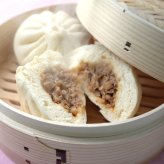 赤坂四川飯店 監修 熊本県産 火の本豚 中華惣菜 詰め合わせ 惣菜 冷凍 麻婆豆腐の素 肉焼売 肉まん 中華 点心
