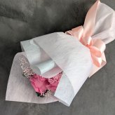 プリザーブドフラワーピンクの薔薇5輪の華色ふんわり花束（花束ラッピング）