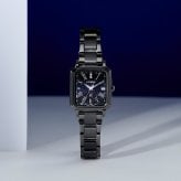 シチズン クロスシー 30周年記念限定 エコドライブ 電波時計 xC ES9504-68E 腕時計 CITIZEN hikari collection Square 2way Model 替えバンド付属【2026 新作】
