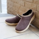 Pansy パンジー シューズ シューサンダル 軽量 撥水 防臭 スリッポン レディース 4E 幅広 羊毛 暖かい ふわふわ サンダル チロリアン 蒸れにくい 誕生日 結婚記念日 母 妻 祖母 娘 父 夫 祖父 息子 友達 親戚 兄弟 父の日 母の日 クリスマス ホワイトデー 卒業 入学 バレンタインデー ラッピング ギフト