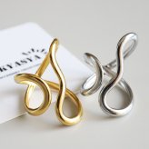 ステンレス 大ぶり ニュアンスリング ワイヤーリング 透かし 個性的 変形リング ゴールド 18K GP シルバー フリーサイズ レディース 女性 指輪 金属アレルギー対応