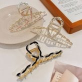 ヘアクリップ しっかり留まる パール ビーズ キラキラ バンスクリップ 髪留め バレッタ バンス ヘアアクセサリー 大人 シンプル 大きい おしゃれ かわいい 髪 ホワイト ブラック トレンド ガーリー 落ちにくい ボリューム ギフト ロングヘア