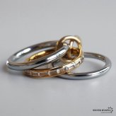 ステンレス 3連リング コネクテッドリング ごつめ ワイド ボリューム ゴールド シルバー コンビ 指輪 重厚感 太め 大きめ 存在感 メタル お洒落 大人っぽい クリアストーン キラキラ レディース 女性 金属アレルギー対応