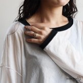 ステンレス 3連リング コネクテッドリング ごつめ ワイド ボリューム ゴールド シルバー コンビ 指輪 重厚感 太め 大きめ 存在感 メタル お洒落 重ね 大人っぽい プチプラ レディース 女性 金属アレルギー対応