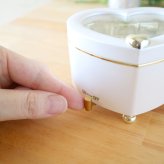 【1～2営業日内に発送】18弁量産オルゴール・ハートBOXミニ・在庫曲から選ぶ・オルゴール・クリスマス・誕生日・母の日・父の日・入園・入学・卒園・卒業・プレゼント・結婚・両親・出産・還暦・退職・ジブリ・ディズニー・無料ラッピング