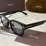 【並行輸入品】【正規品・新品 箱付き】TOMFORD トムフォード TF1232D FT1232D 01A イタリア製 サングラス メガネ 眼鏡 メンズ レディース TOM FORD トム フォード 伊達メガネ