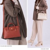 ショルダーバッグ かるいかばん Duo デュオ レガートラルゴ Legato Largo レディース 大人 女性 斜めがけ 軽量 軽い 小さめ 上品 高見え きれいめ コンパクト 大容量 ペットボトルが入る 仕切り 黒 赤 合皮 肩掛け おしゃれ かわいい シンプル 旅行 通勤 ビジネス ブランド