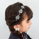 カチューシャ キッズ 通販 Rora ルリー ヘアアクセサリー 髪飾り 髪留め 子供 女の子 かわいい おしゃれ 可愛い オシャレ 細身 リーフ ストーン お出かけ フォーマル 発表会 結婚式 お呼ばれ 七五三 上品 きれいめ キッズファッション