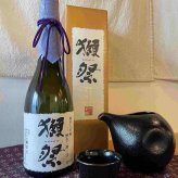 【正規販売店】獺祭23【1800ml・一升瓶】磨き二割三分 専用DXカートン付 日本酒 純米大吟醸 DASSAI23 のし対応 化粧箱 贈り物 敬老の日 内祝い 誕生日 お祝い プレゼント 人気 飲みやすい【送料無料】