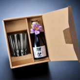 退職 異動 名入れ ギフト SXX 酒セット 日本酒 獺祭 純米大吟醸45 180ml & 黒耀切子グラス コサージュ付 木箱入り 訳ありアウトレット価格 / プレゼント ギフト 退職 記念 誕生日 還暦 古希 喜寿 傘寿 米寿 緑寿 早寿 長寿 祝い 数量限定販売