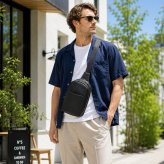 SOLATINA シュリンクボディバッグ 大容量 ショルダーバッグ 斜め掛け 普段使い 使いやすい シンプル 牛革 メンズ ギフト プレゼント ブラック sbi-00026
