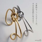 ステンレス 結び目バングル 2カラー レディース ブレスレット ノットデザイン ダブルライン オープンバングル 腕輪 ゴールドカラー シルバーカラー 大人 上品 きれいめ カジュアル 女性 アクセサリー 手元コーデ ファッション