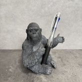 スマホスタンド woobia ウービア ゴリラ おもしろ雑貨 リアル動物オーナメント 卓上 デスク インテリア 誕生日 父の日 昇進祝い 退職祝い 男性 ギフト プレゼント 置物