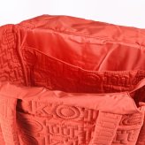 マリメッコ marimekko トートバッグ Joy ジョイ トート M 2026冬新作 ブランドロゴ レディース レッド 96116 096116 300 北欧 北欧雑貨 北欧デザイン 送別会 誕生日 お中元 結婚祝い 結婚式 高級 父の日 母の日 ホワイトデー