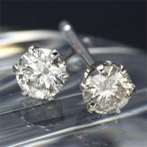 ダイヤモンドピアス プラチナ PT900 0.24ct 一粒石 スタッドピアス レディース アクセサリー シンプル 上品 普段使い 記念日 誕生日 プレゼント ギフト