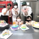 Happybirthday ピック付き ショートケーキ 4号 5号 6号 誕生日ケーキ 送料無料 誕生日プレゼント 女友達 ホール かわいい 誕生日 スイーツ 大人 子供 ギフト 翌日 デコレーション 可愛いケーキ 特別 簡単 苺 冷凍 内祝い お返し