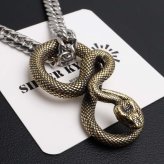 ステンレス スネークネックレス ヘビ ペンダントネックレス ダブル喜平チェーン 6面カット ごつめ ゴールド シルバー 燻し アニマル ユニーク リアル 鱗 メンズ 男性 金属アレルギー対応