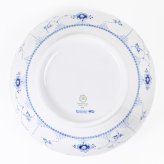 【名入れ無料】 ロイヤルコペンハーゲン ブルーフルーテッド ハーフレース ボウル L 1102579(1017220) 北欧食器 洋食器 送別会 【スペシャルラッピング1100円(別売り)】 誕生日 お中元 還暦祝い 結婚祝い 結婚式 高級 父の日 母の日 成人祝い ホワイトデー