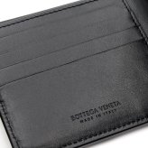 ボッテガヴェネタ 二つ折り財布 イントレチャート メンズ カーフレザー 本革 小銭入れ付き コンパクト ブラック 黒 BOTTEGA VENETA 805654 V69G1 8803