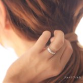 ハワイアンジュエリー リング 刻印 無料 誕生石入れ可 1号～15号 幅約3.5mm オールプルメリア シルバー925 ギフト対応可 指輪 ピンキーリング 小さいサイズ BY THE SEA バイザシー 彼女 妻 女性 レディース 誕生日 プレゼント ハロウィン 【品番：SR501】