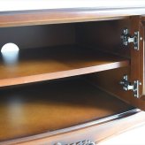 テレビ台 テレビボード 幅105cm アンティーク おしゃれ ローボード 完成品 TV台 木製 引き出し 脚付き 収納家具 天然木 彫刻 PALMAアンティークブラウン マホガニーのTVボード105 ヨー 新生活