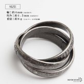 ステンレス 3連リング アンティークリング 英字 メンズリング ゴールド シルバー 指輪 存在感 ヴィンテージ お洒落 かっこいい 大人っぽい プチプラ 男性 金属アレルギー対応