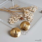ステンレス サークルピアス ワイド 18KGP 両耳用 2点セット レディース ゴールド 大ぶり ラウンド 透かし ボリューム 存在感 上品 華やか 大人 女性 アクセサリー 耳飾り おしゃれ きれいめ モード レトロ パーティー