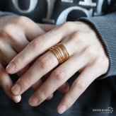 ステンレス 不規則ラインリング ニュアンスリング ごつめ ワイドリング ゴールド プチプラ 槌目模様 透かし 軽やか 存在感 多重 オープン レディース 女性 指輪 金属アレルギー対応