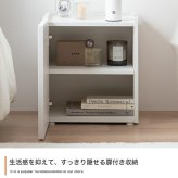 サイドテーブル ナイトテーブル おしゃれ 幅35 高さ40 チェスト キャビネット 収納棚 コーヒーテーブル ミニテーブル 扉収納 棚 可動棚 コンセント付き 2口 スクエア ミニ サイド ソファサイド コンパクト スリム 新築祝い 引越し祝い