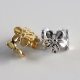 ステンレス フラワーイヤーカフ お花イヤーカフ シンプル かわいい 透かし メタル ゴールド 18KGP シルバー 片耳1点 プチプラ 耳の穴不要 痛くない レディース 女性 金属アレルギー対応フェイクピアス ノンホール イヤリング