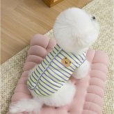犬の服 通販 ペットウェア ベスト 背中開きベスト スナップボタン留め 防寒対策 クマさんワッペン 暖かい防寒着 着せやすい犬服 伸縮性抜群 防寒 あたたかい かわいい カワイイ ストレッチベスト 伸縮 犬服