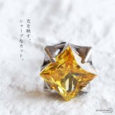 シルバー925 イエローストーンピアス スクエア カラーストーン 爪留め スタッドピアス メンズ レディース ユニセックス アクセサリー 耳飾り 黄色 存在感 個性的 クール パンク ロック カジュアル 個性派 片耳用 1点
