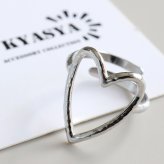 ステンレス ハートリング ワイヤーリング 透かし ニュアンス シンプルリング シルバー フリーサイズ レディース 女性 指輪 金属アレルギー対応